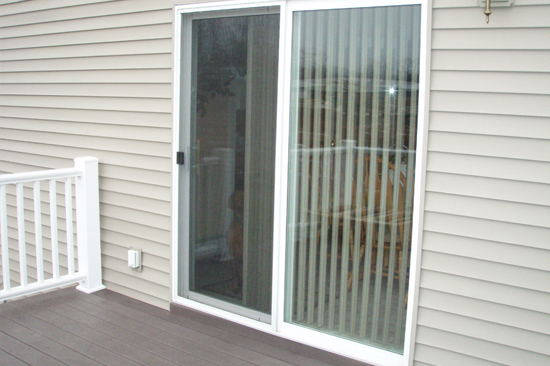Parlier-screen-door-repair