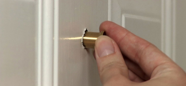 peephole door repair in Parlier